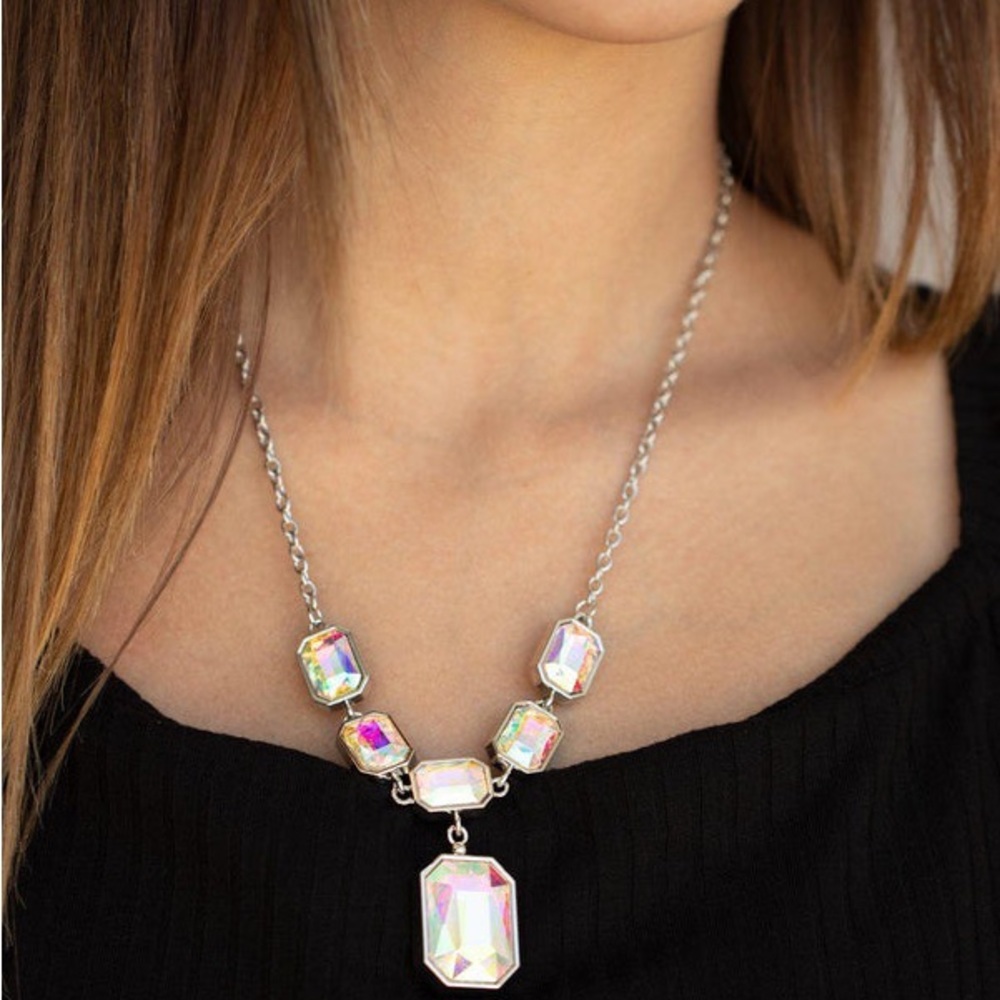 Necklace - Picture 3 of 5